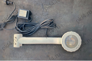 Фотография накладного фонаря с трансформатором
