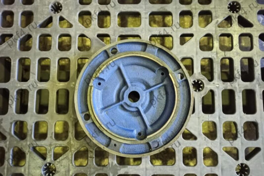 Щит подшипниковый АД90L2БЖ фланцевый